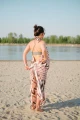 Sarong chusta Seszele na kobiecie na plaży