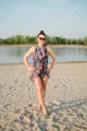 Sarong chusta Miami na kobiecie na plaży